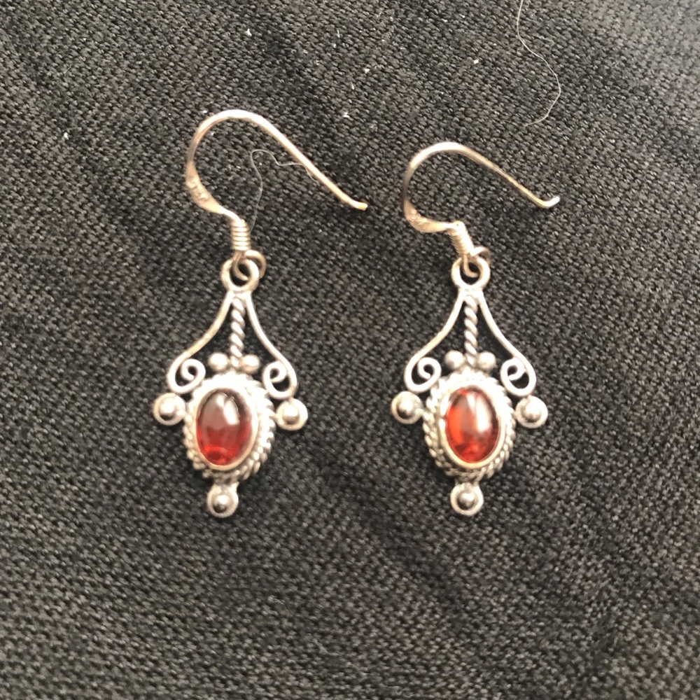 GENUINE VINTAGE GARNET AND STERLING SILVER EARRINGS